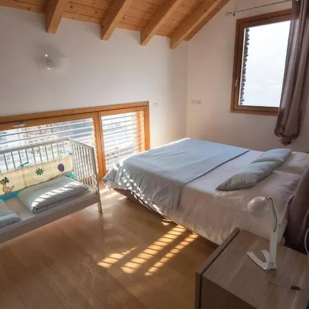 Magic View With Beautiful Pool Area * Bellano